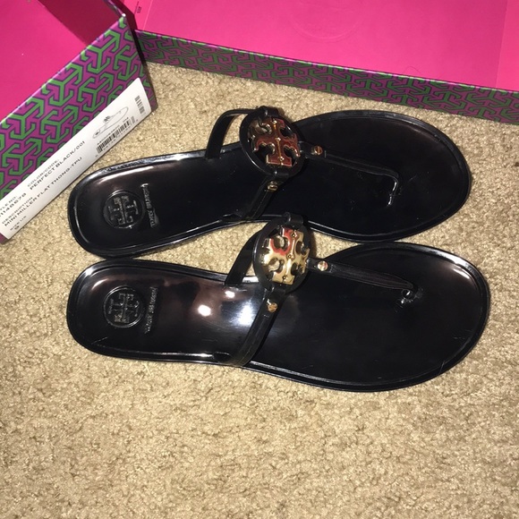 Tory burch mini millers size 9 - Picture 5 of 5